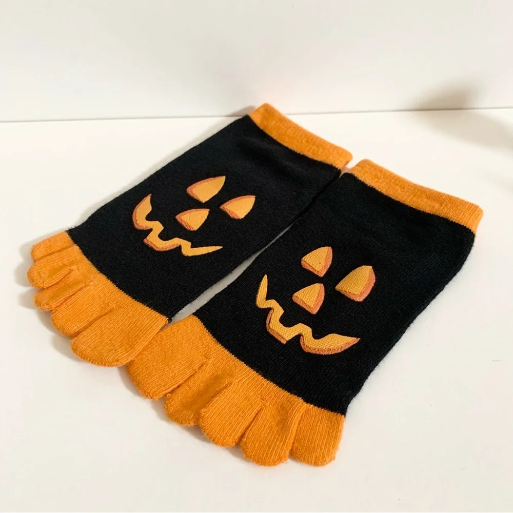 New Vintage Jack o’ lantern toe socks Halloween
